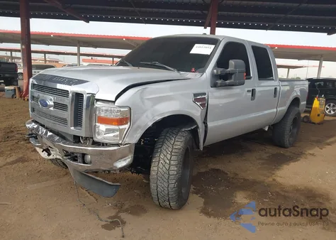 2008 Ford F-250 Fx4/Harley-Davidson/King Ranch/Lariat/Xl/Xlt z USA, uszkodzony, nr VIN 1FTSW21R88EC22185